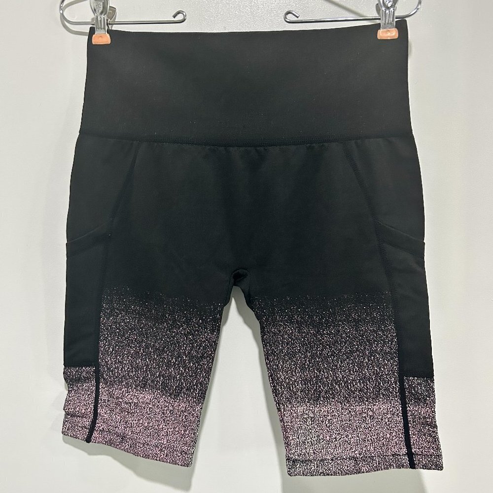 Ladies Soho Sport athletic short Size L